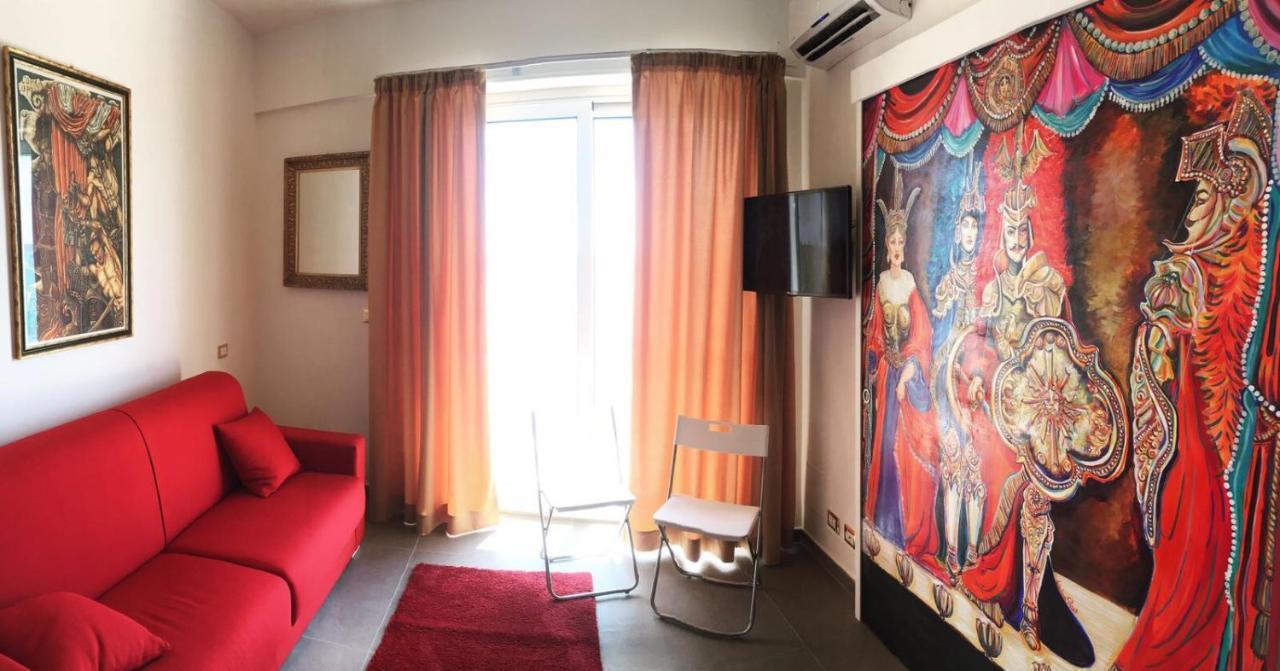 A Due Passi... Apartment Giardini Naxos Luaran gambar